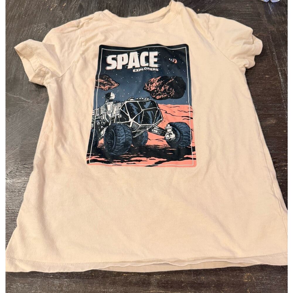 Carter’s Space Explorers Graphic Tee Kids Medium 8 Beige Short Sleeve